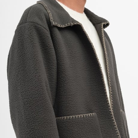 STUSSY / WOODSY BLANKET STITCH FLEECE / CHARCOAL