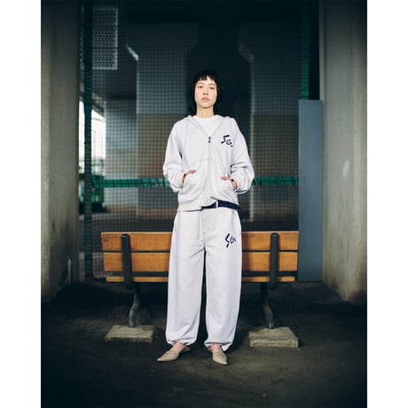 SPECIAL GUEST K.K. / PVC SG LOGO ZIP HOODIE / GRAY