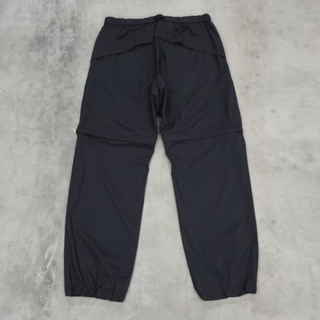 tone / WATERPROOF CONVERTIBLE PANTS / BLACK