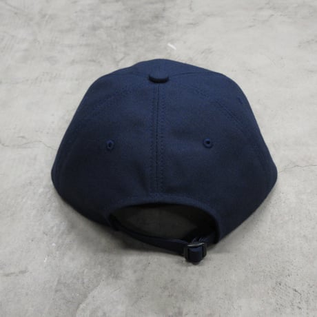 GARBAGE / HARD BRIM 6 PANEL CAP LOW (SOLIDARITY) / NAVY (WHITE EMB)