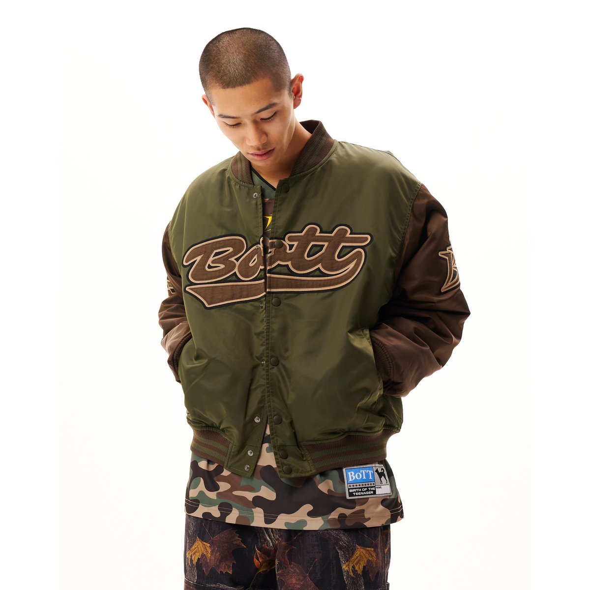 BoTT / NYLON VARSITY JACKET / OLIVE | Sophomore