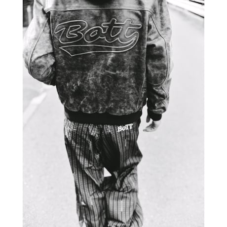 BoTT / SCRIPT LOGO CRACKED LEATHER JACKET / BROWN