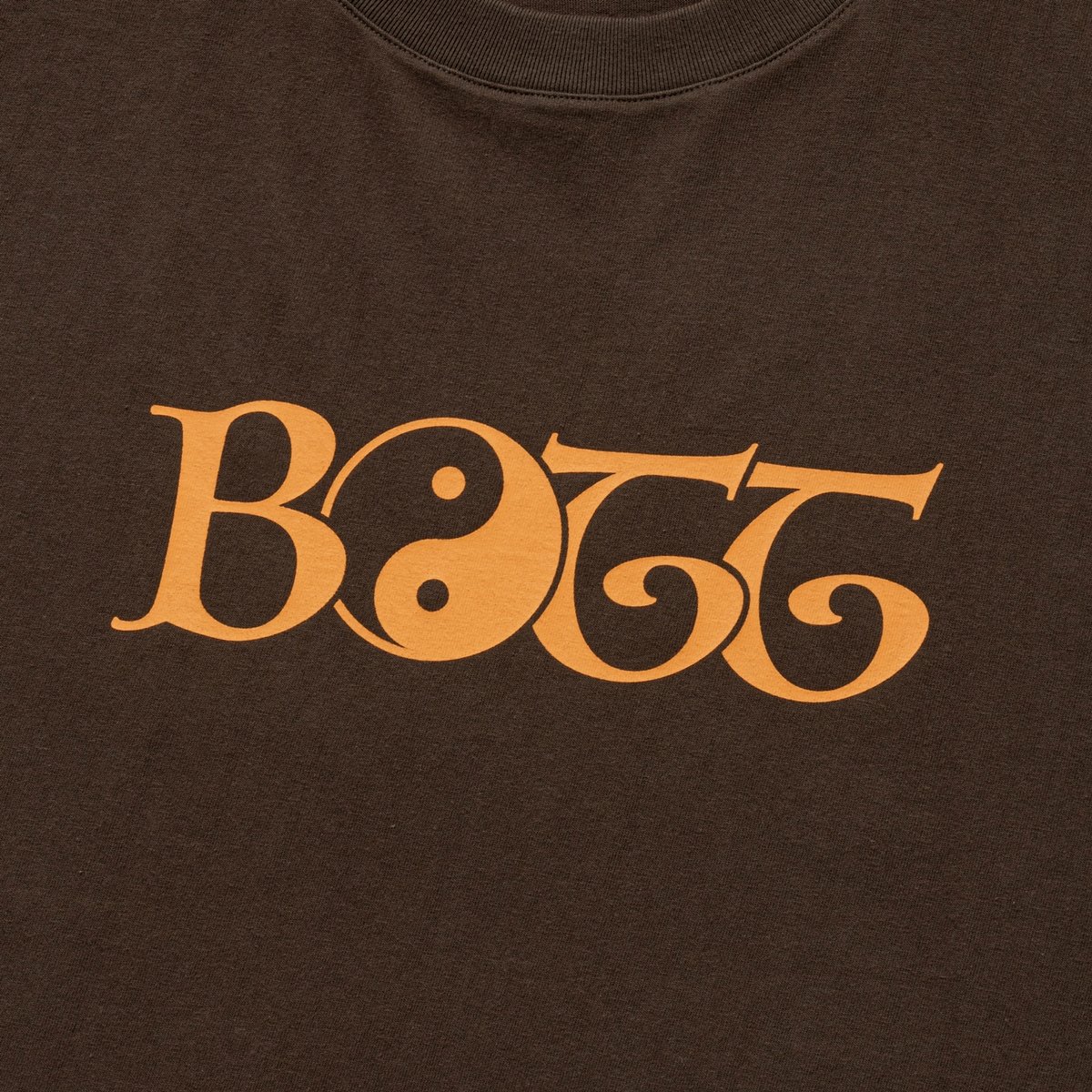 トップス BoTT 2Y TEE BoTT / 2Y TEE / BROWN | Sophomore