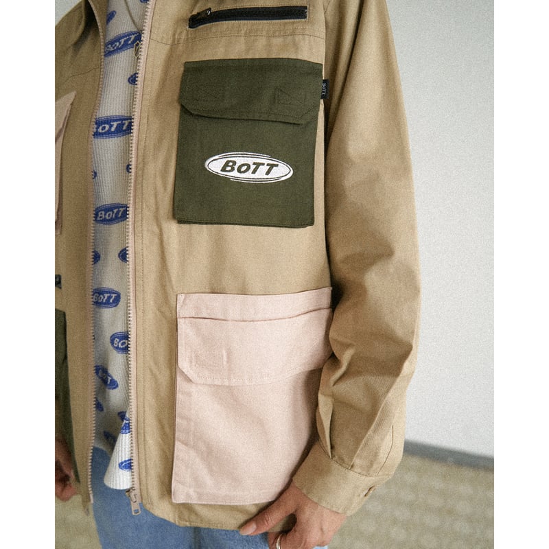 BoTT / MULTI POCKET JACKET / KHAKI | Sophomore