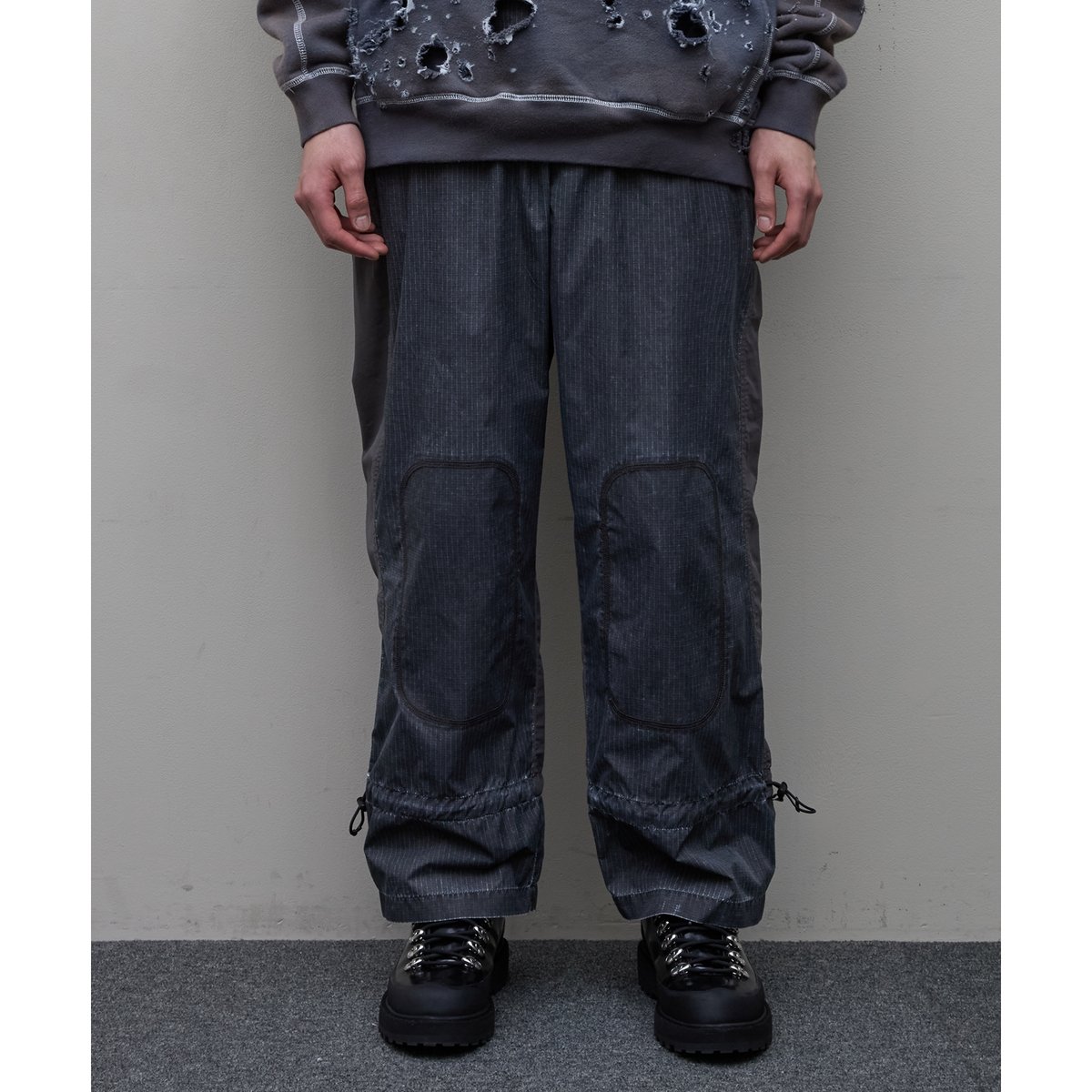 BAL / PIGMENT NYLON TRACK PANT / DARK GRAY | So