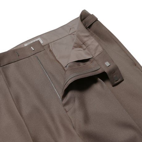 tone / CAVALRY TWILL SOFT FLAIR PANTS / CINNAMON