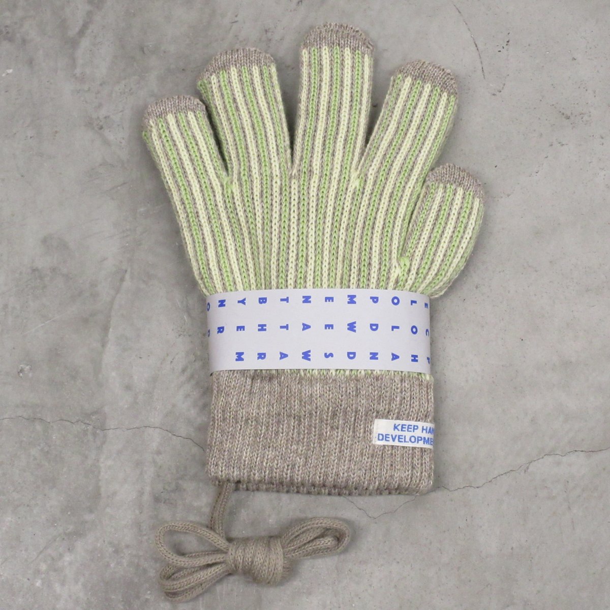 NOROLL / UFF GLOVE | Sophomore