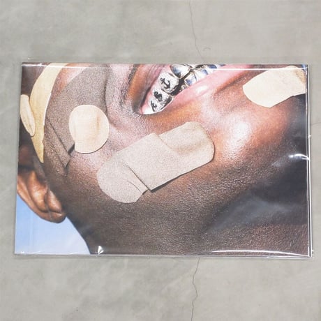 SNEEZE MAGAZINE / N°56 SPRING 2023 "the fresh batteries issue"