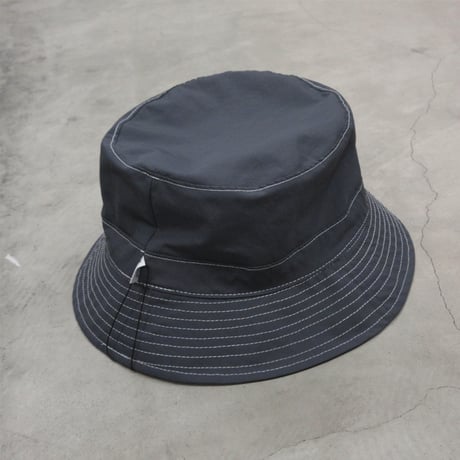tone / REVERSIBLE HAT / CHACOAL