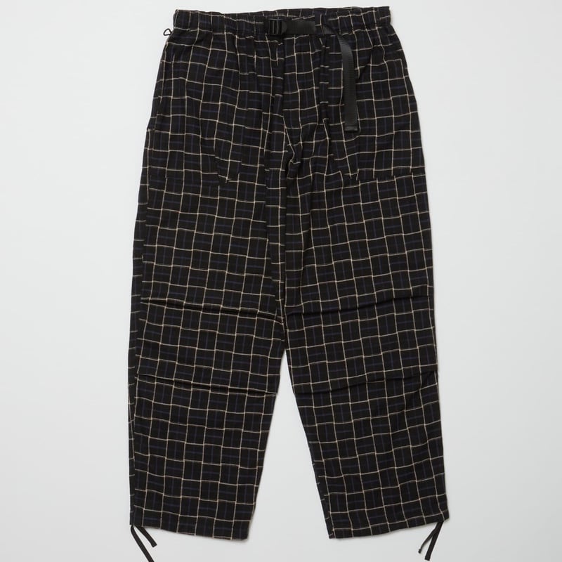 BAL / WIDE MOUNTAIN PANT / BLACK PLAID | Sophomore