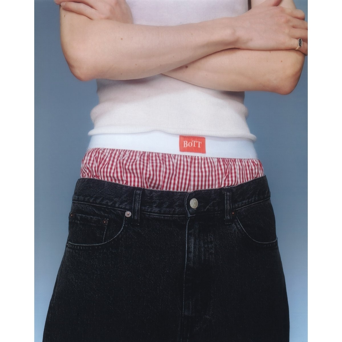 BoTT / LOOSE-FIT JEAN / WASHED BLACK | Sophomore