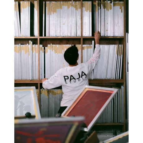 PAJA STUDIO / A LOGO L/S TEE / WHITE