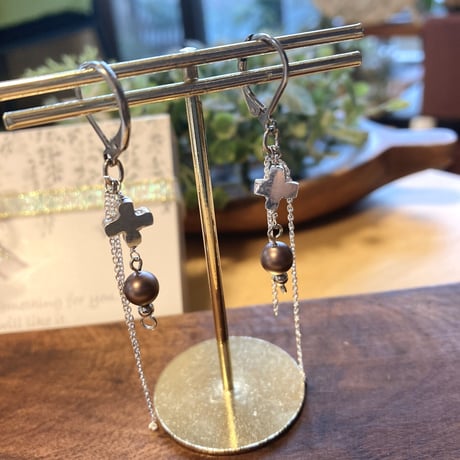 純銀SV999☆クロス✙チャーム ☆フックピアス316L