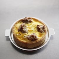 新玉ねぎと自家製サルシッチャ
