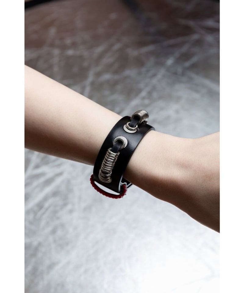 アクセサリー toga virilis 19ss l Leather Bangle TOGA VIRILIS Leather Bangle アクセサリー toga virilis 19ss l