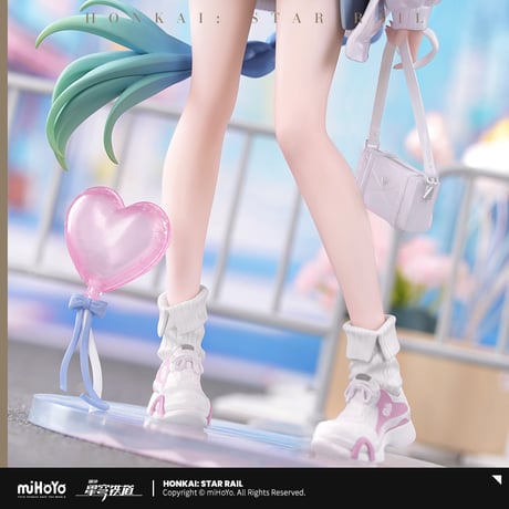 崩壊：スターレイル　miHoYo　Myethosコラボ　Gift＋シリーズ　キュレネ　1/8フィギュア　素敵な休日 Ver.（予約販売）2026年12月中国発売　※注文後のキャンセル不可商品