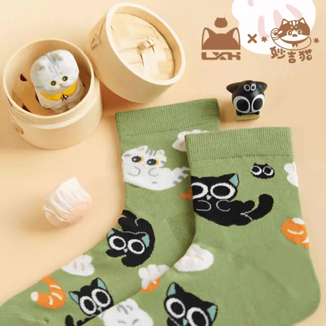 羅小黒戦記　MEWJIコラボ　ニャンコのお茶菓子シリーズ　3足セット　靴下（予約販売）