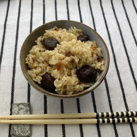 11310020　瀬口しいたけ使用　椎茸めしの素　150g