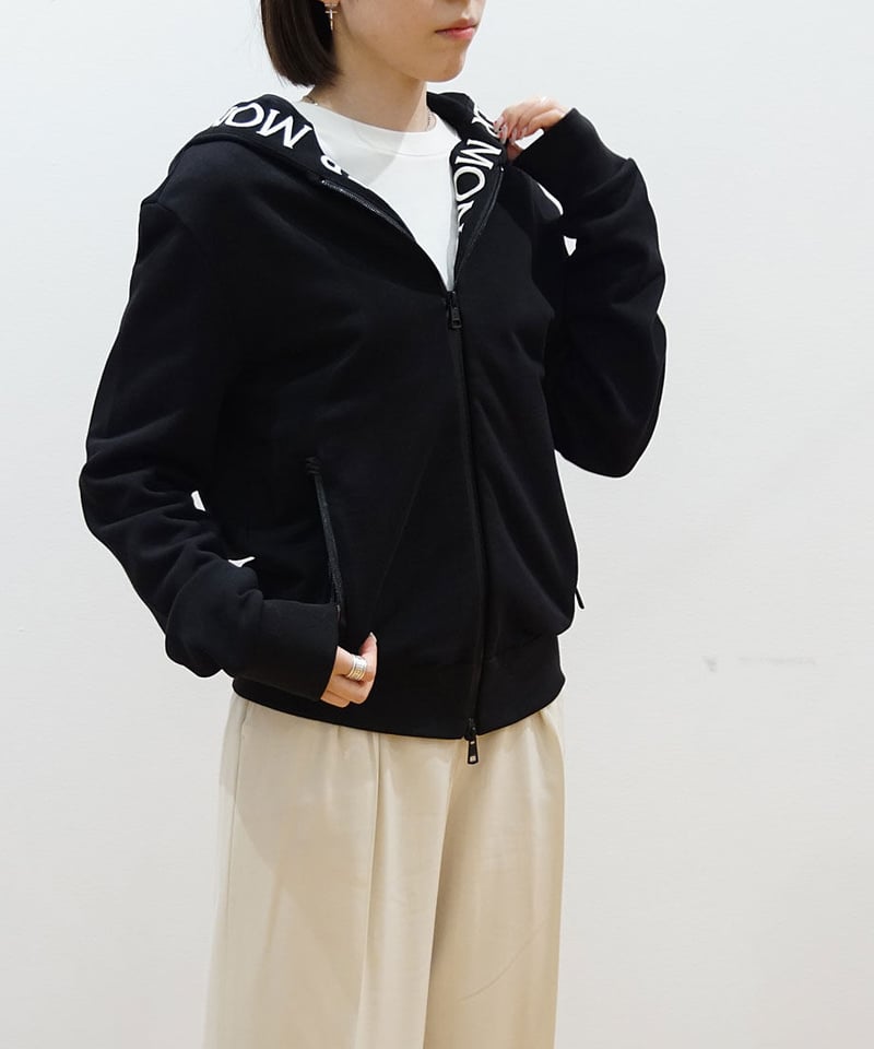 【新品タグ付】モンクレール　Zip up Cardigan　定価14万超