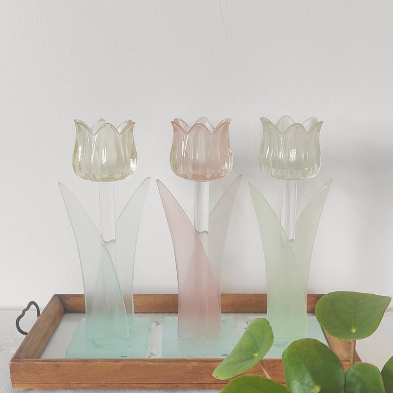ガラスのチューリップキャンドルホルダー | Tabino Okurimono
