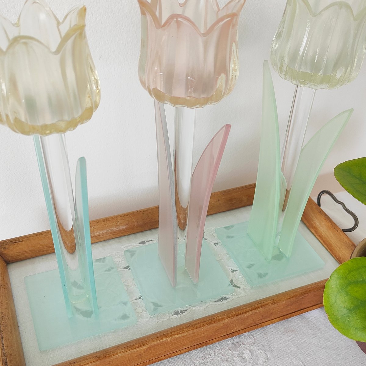 ガラスのチューリップキャンドルホルダー | Tabino Okurimono