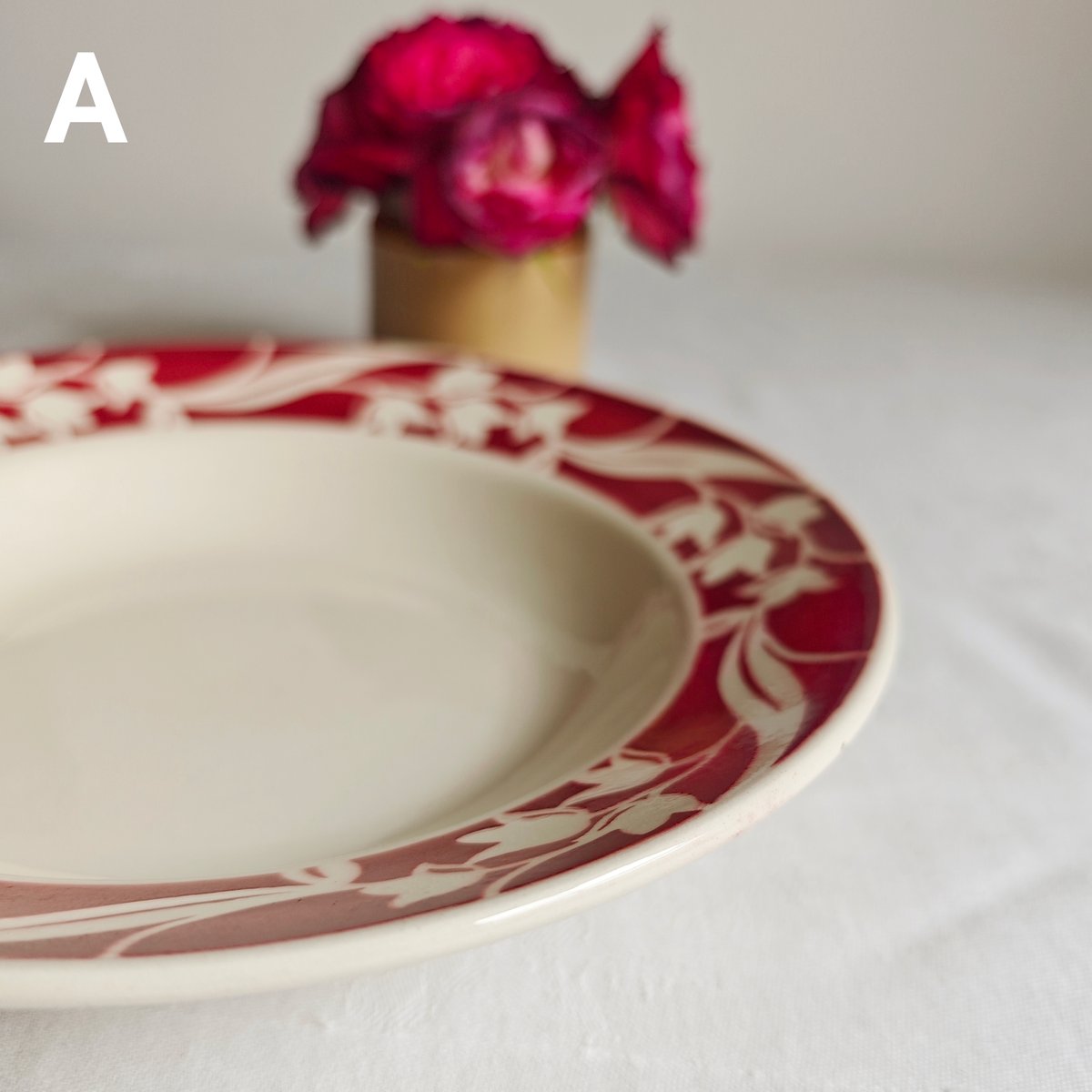 すずらん柄のプレート | Tabino Okurimono