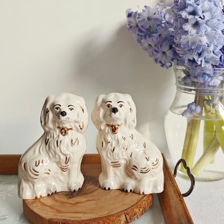 英国　スタッフォードシヤードッグ　2体　プードル大　24センチ 英国 スタッフォードシヤードッグ 2体 プードル大 24センチ