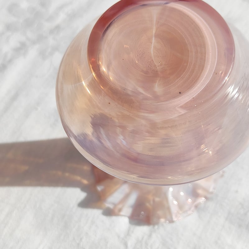 フリルエッジ ピンク ガラス花瓶 (ミシェール-ワン) フリルエッジ