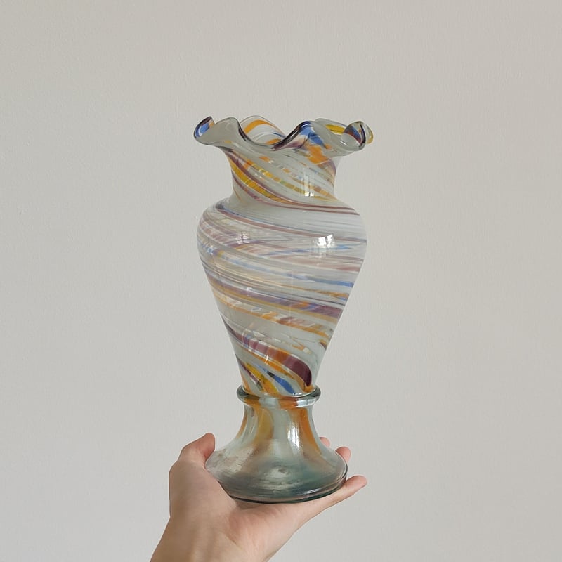 レトロ　フリル　ガラス花瓶 レトロ フリル ガラス花瓶