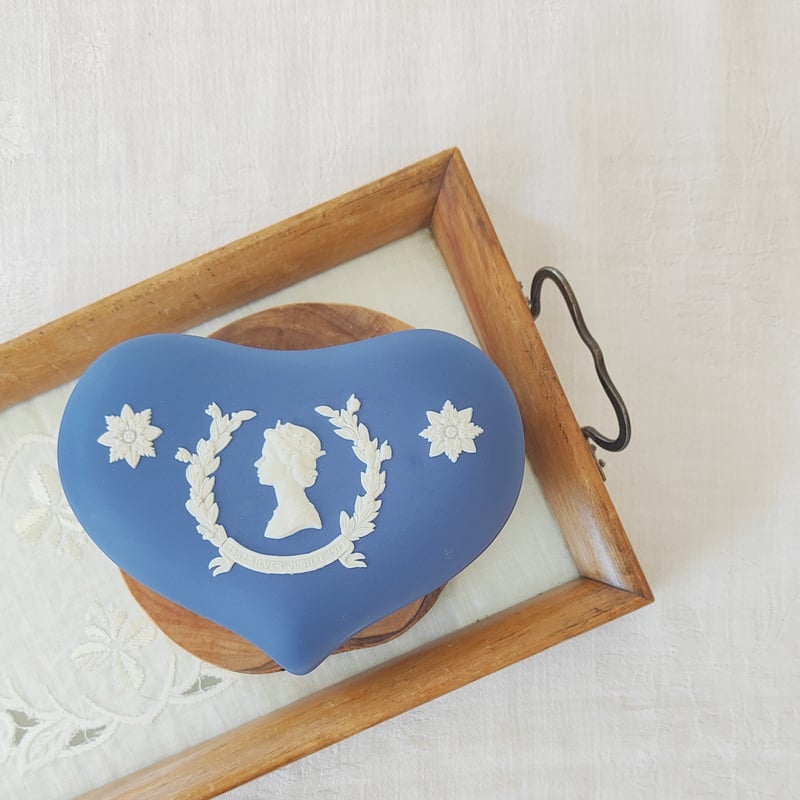 エリザベス女王のハートの入れ物 | Tabino Okurimono