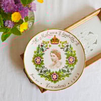 エリザベス女王　ポストカード エリザベス女王のポストカード | Tabino Okurimono