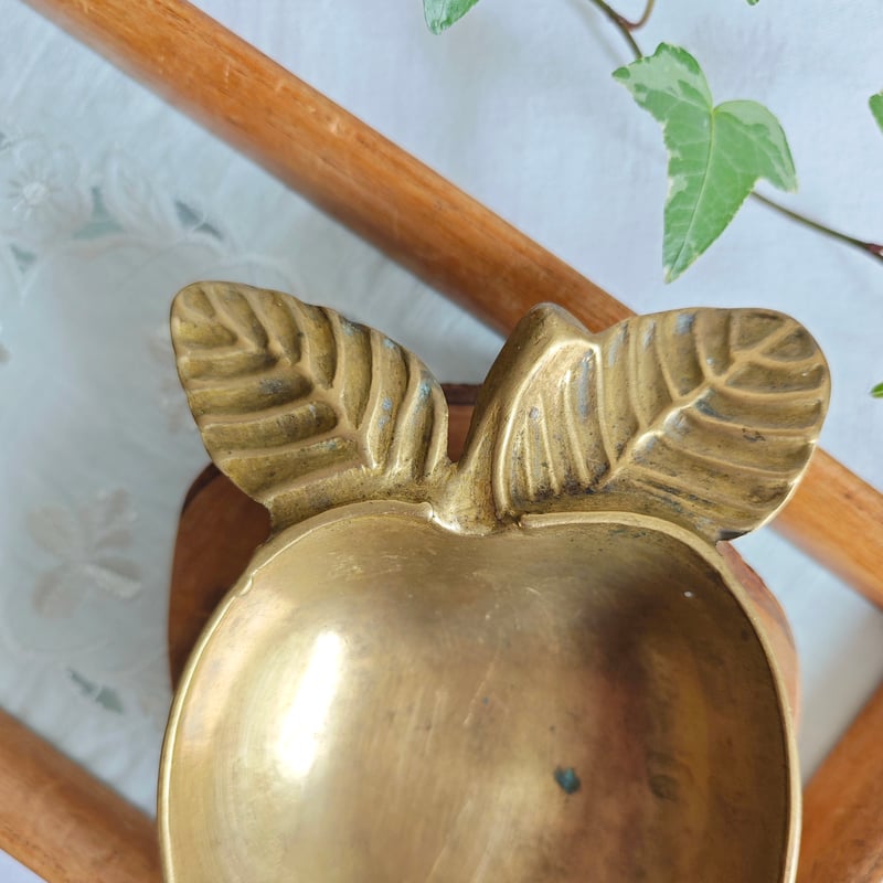 真鍮のりんごのトレイ | Tabino Okurimono