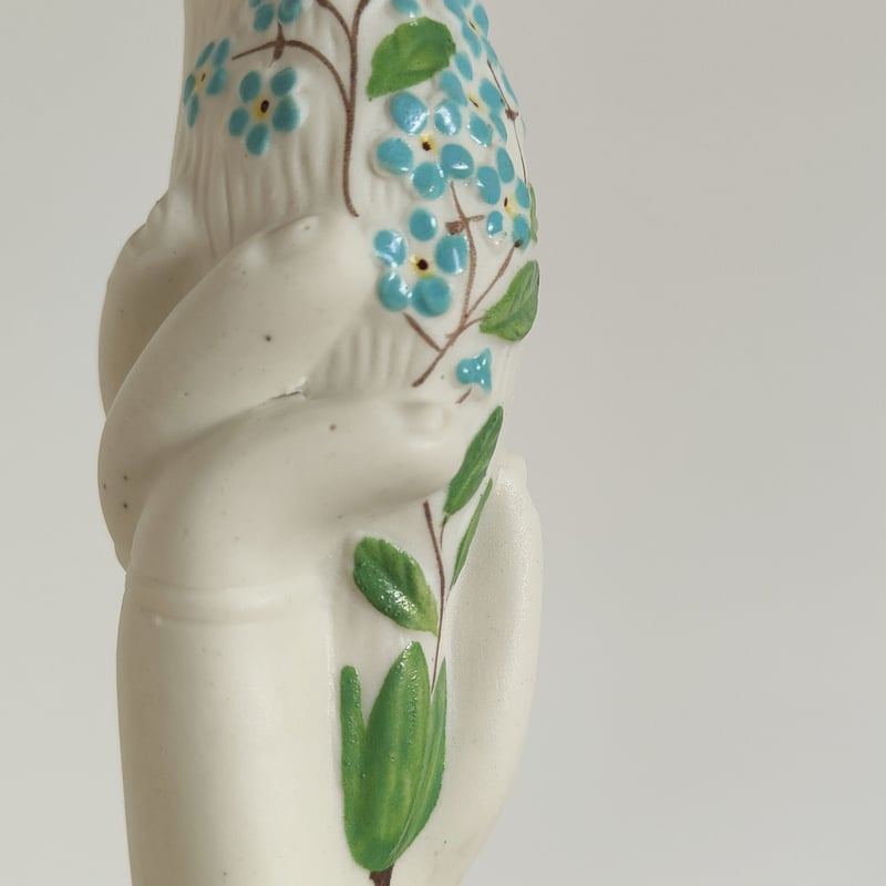 ハンドモチーフのフラワーベース | Tabino Okurimono