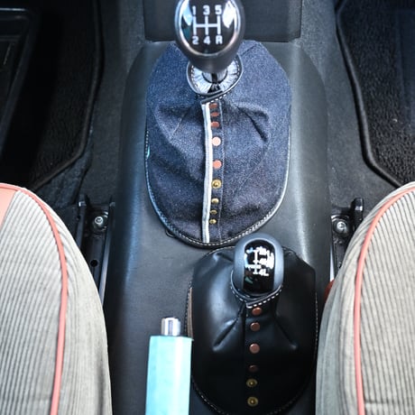 新型ジムニーセンターコンソールカバーMT用【床革製】
