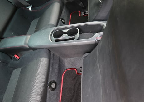 XaCAR 86＆BRZ magazine フロアマット（運転席／助手席／後席左右）