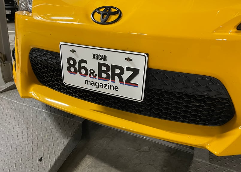 XaCAR 86＆BRZ magazine ライセンスプレート | Auto Messe We