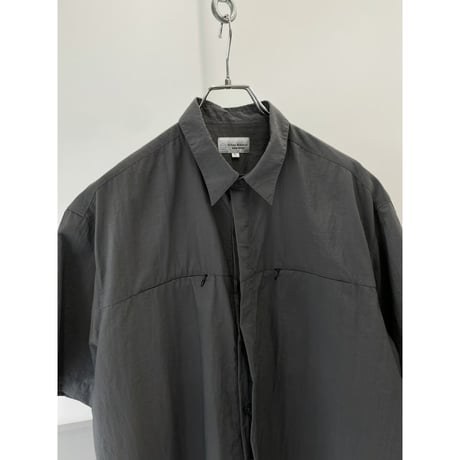 2000’s nylon zip pocket shirt