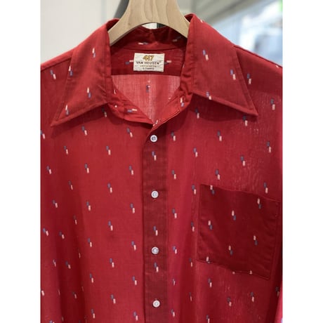 1970's "VAN HEUSEN" Embroidery design long sleeve shirt