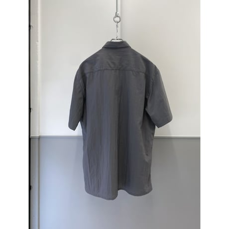2000’s nylon zip pocket shirt