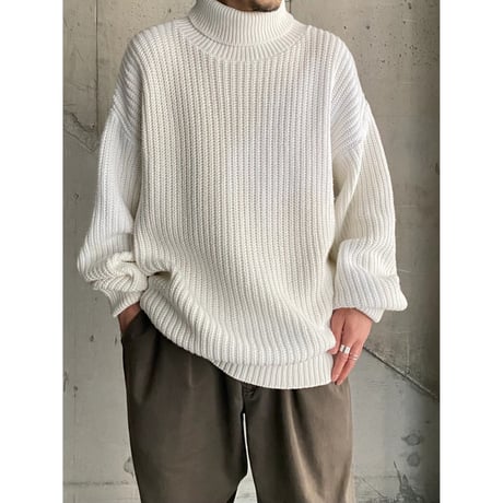1990's "ORVIS" Turtle necked cotton knit sweater