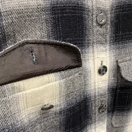 Late-1980's "Liz wear" L/S Ombre patterned wool shirt