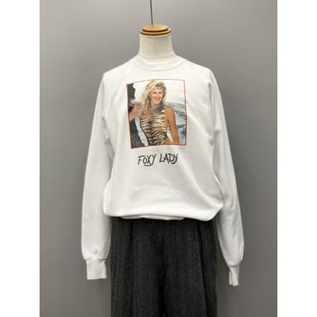 1990's "FOXY LADY" Raglan sleeve sweat shirt