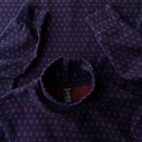 1990's "LANDS' END" Turtle necked cotton cut & sew