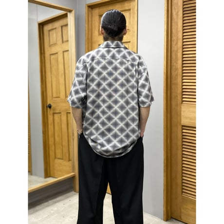 1990's Open collar plaid shirt