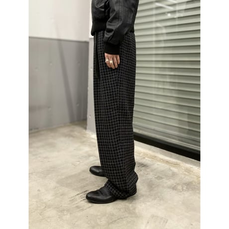1990's Wide silhouette 3tuck slacks pants
