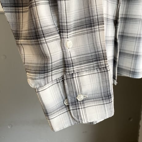 1990's "pierre cardin" plaid patterned long sleeve shirt