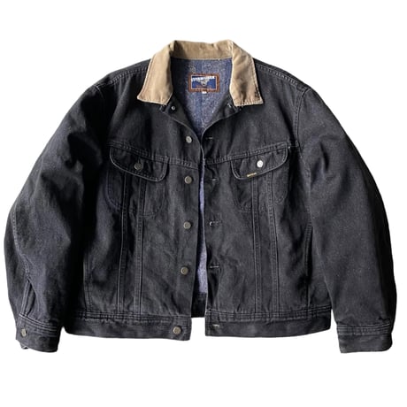2000's Black denim trucker jacket with blanket liner