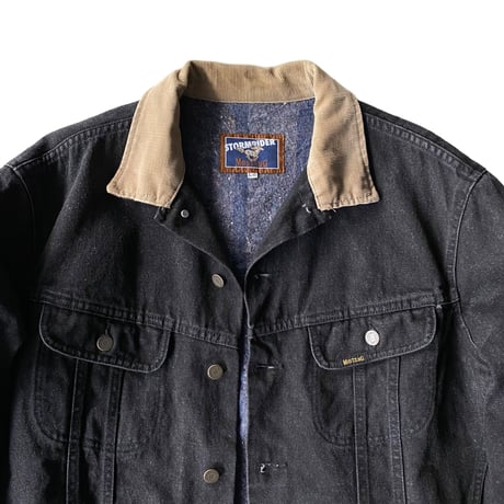 2000's Black denim trucker jacket with blanket liner