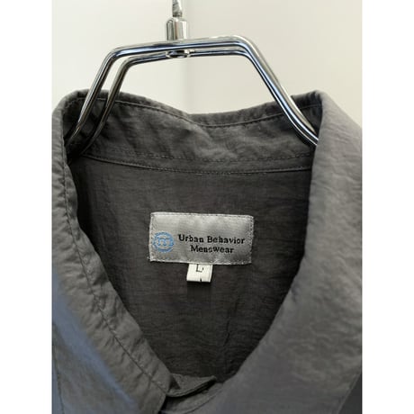2000’s nylon zip pocket shirt