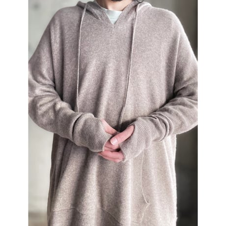 Cashmere fabric finger sleeves hooded knit sweater